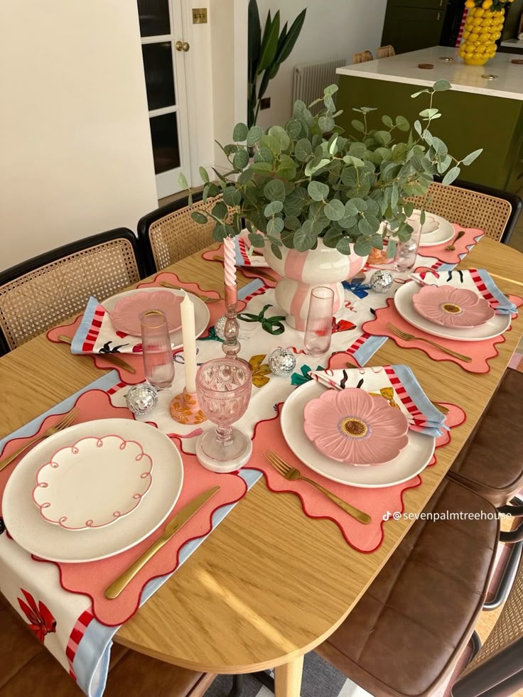 Decoração de mesa posta: aprenda a criar uma mesa super atraente
